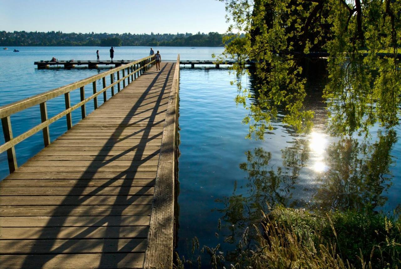Green Lake 1St Line Home A With Central Air Conditioners Seattle Exteriér fotografie